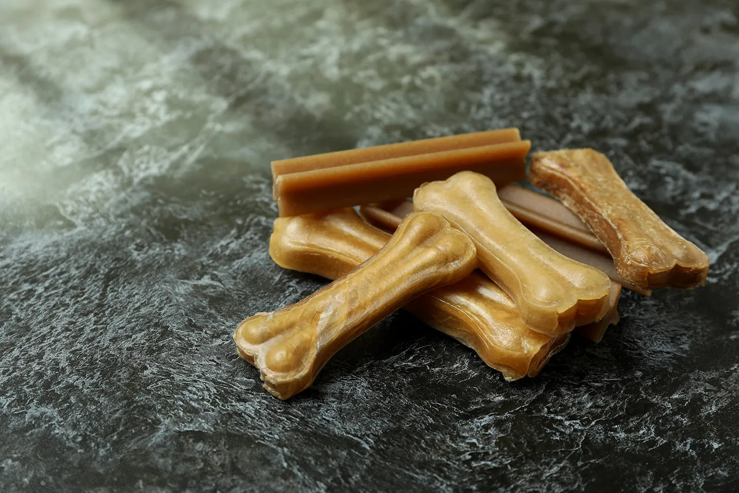Alternatieven voor rawhide kauwsnacks: dit zijn de beste natuurlijke opties